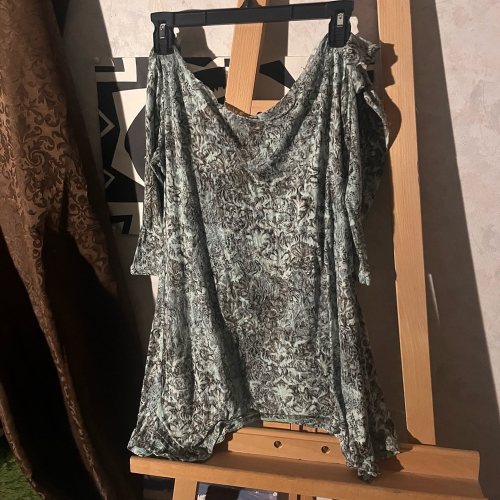 Floral Patterned Blouse